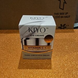 Vitamin C + Hyaluronic Eye Cream - White and Gold